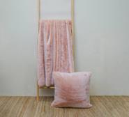 Archov Faux Fur Cushion Pink