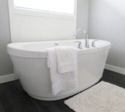 Premium Quality Bathtubs Online at Best Price in Australia