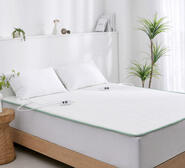 Dreamaker Antimicrobial Double Electric Throw Blanket White