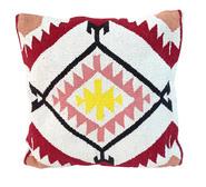 Fatina Cushion Pink