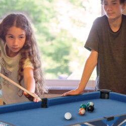 Costway6 in 1 Combo Game Table with Basketball Billiards Ping Pong Hockey Shuffleboard Bowling for Kids and Adults