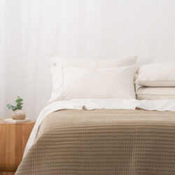Coverlet - Velluto, Double/Queen, Brown - Canningvale