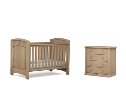 Classic Royale Cot Bed and 4 Drawer Chest