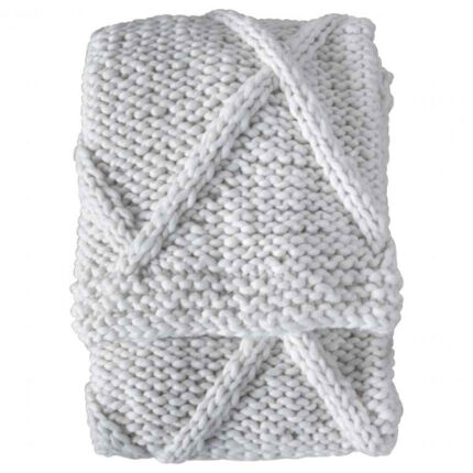 Gallery Interiors Diamond Cable Knit Throw | Outlet