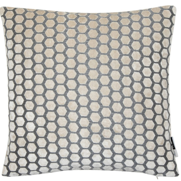 Malini Jorvik Cushion Cream / Small