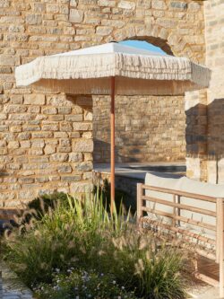 Gili Fringed Parasol