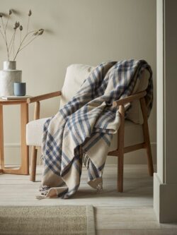 Soft Wool Large Throw - Navy Checked