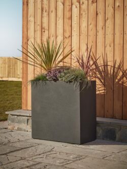 Andorra Planter