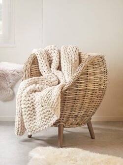 Chunky Knit Throw