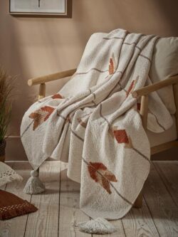 Roussillon Throw