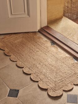 Scalloped Jute Doormat - Double