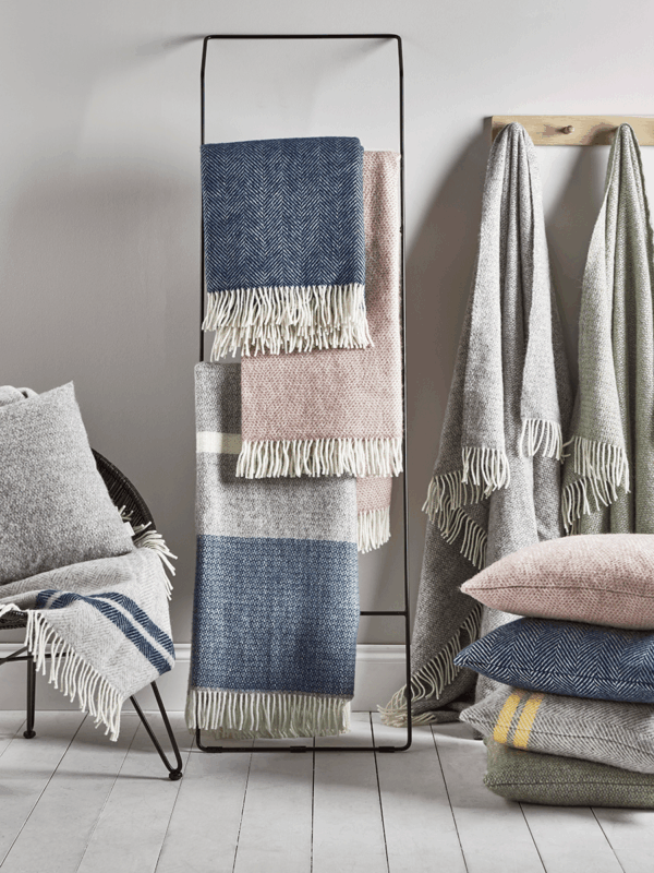 Soft Wool Throw - Sage