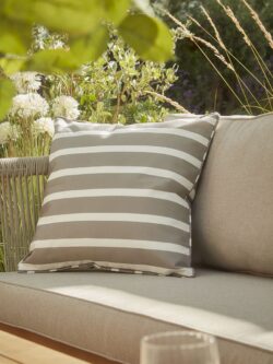 Sonta Outdoor Cushion - Grey
