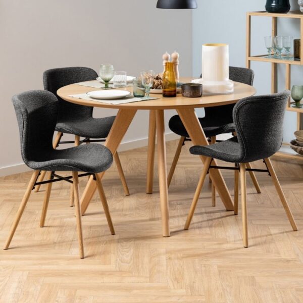 Taunton Wooden Dining Table With 4 Bangor Grey Chairs In Oak