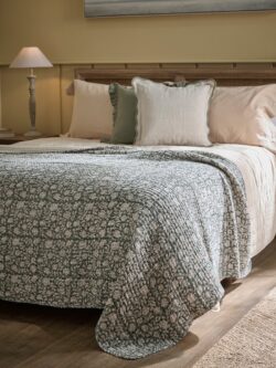 Collette Bedspread -Sage