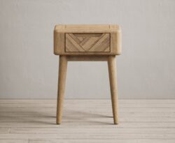 Parven Solid Oak Bedside Table / Lamp Table