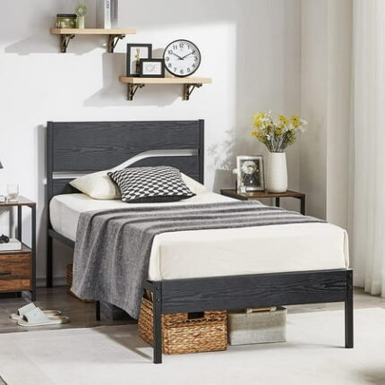 VECELO Twin Size Metal Bed Frame with Wooden Headboard and Footboard Industrial Twin Platform Bed No Box Spring Needed Metal Bedframe Easy to Assemble Noise Free Mattress Foundation Black